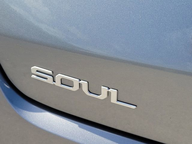Used 2025 Kia Soul LX image 9