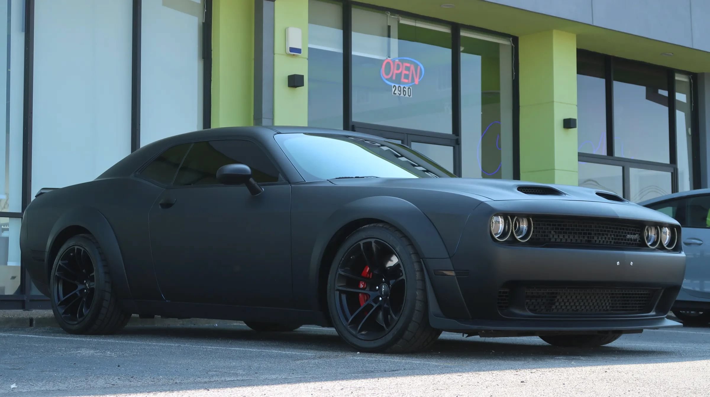 Used 2023 Dodge Challenger SRT Hellcat RWD image 6
