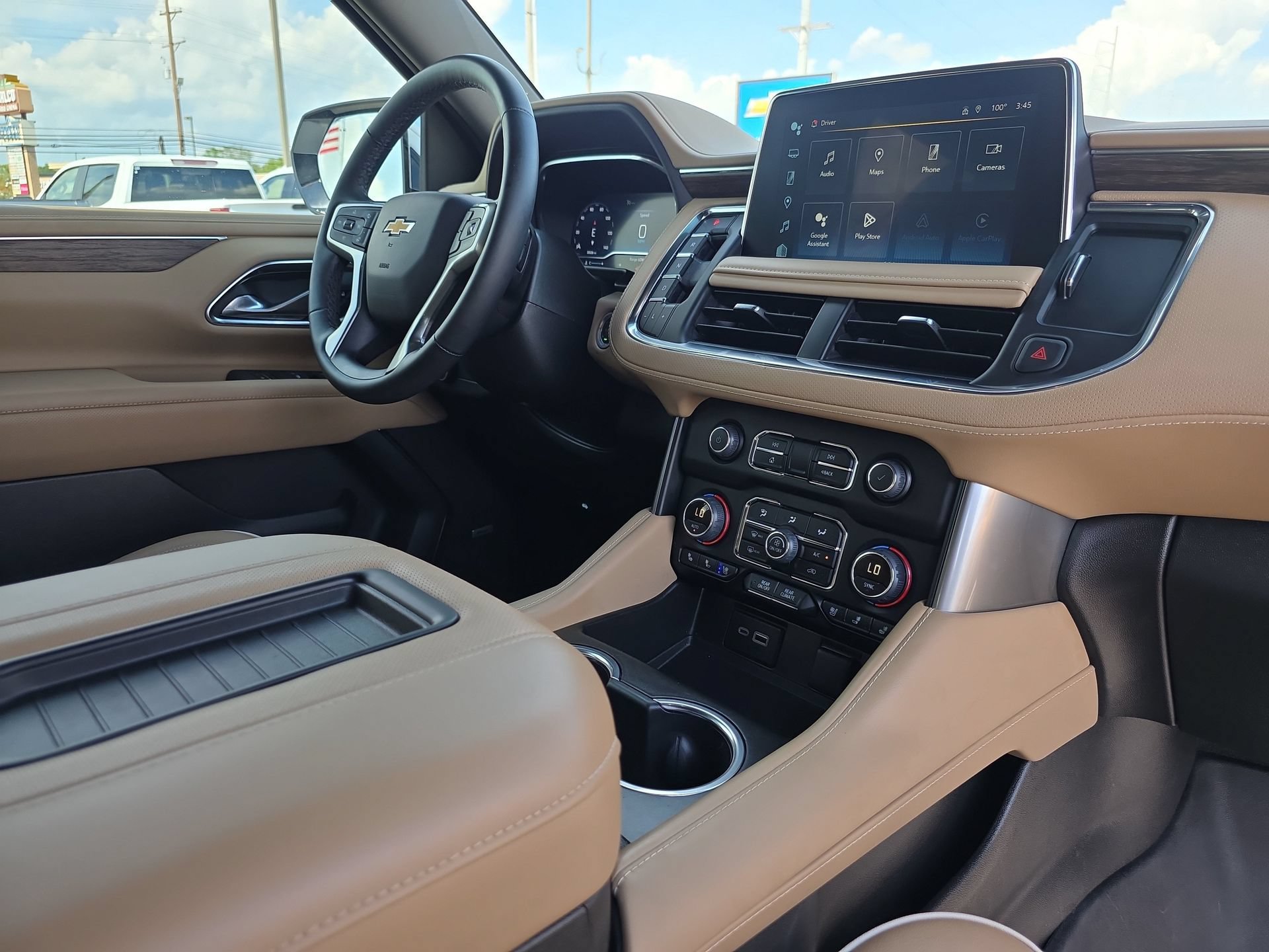 Used 2024 Chevrolet Tahoe Premier RWD image 17