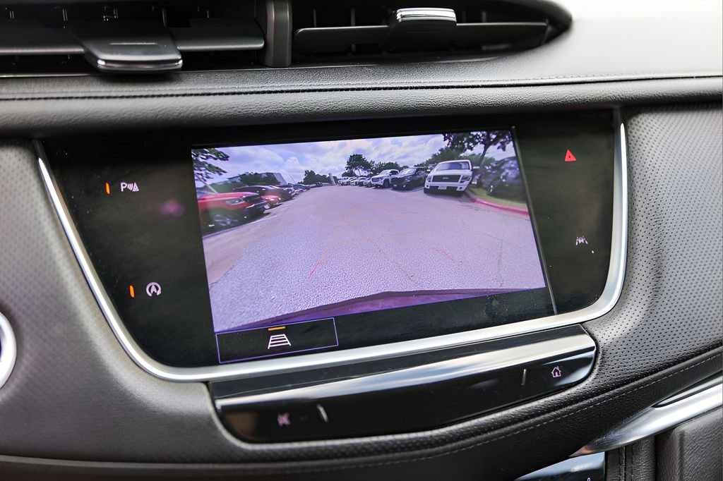 Used 2022 Cadillac XT6 Luxury FWD image 18