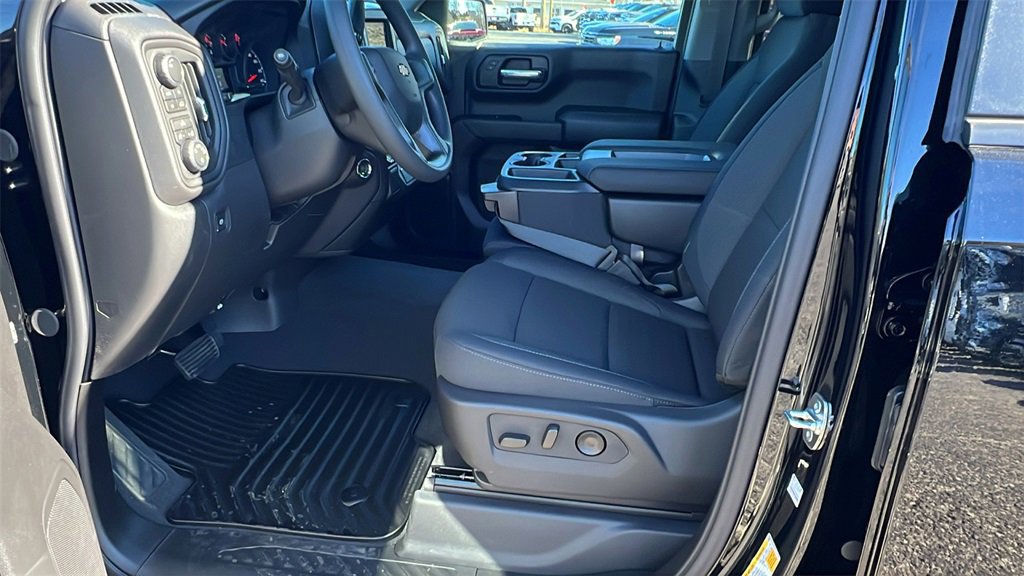 New 2026 Chevrolet Silverado 1500 Custom image 14