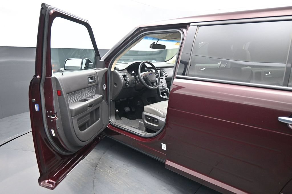 Used 2019 Ford Flex SEL w/ Equipment Group 202A FWD image 8