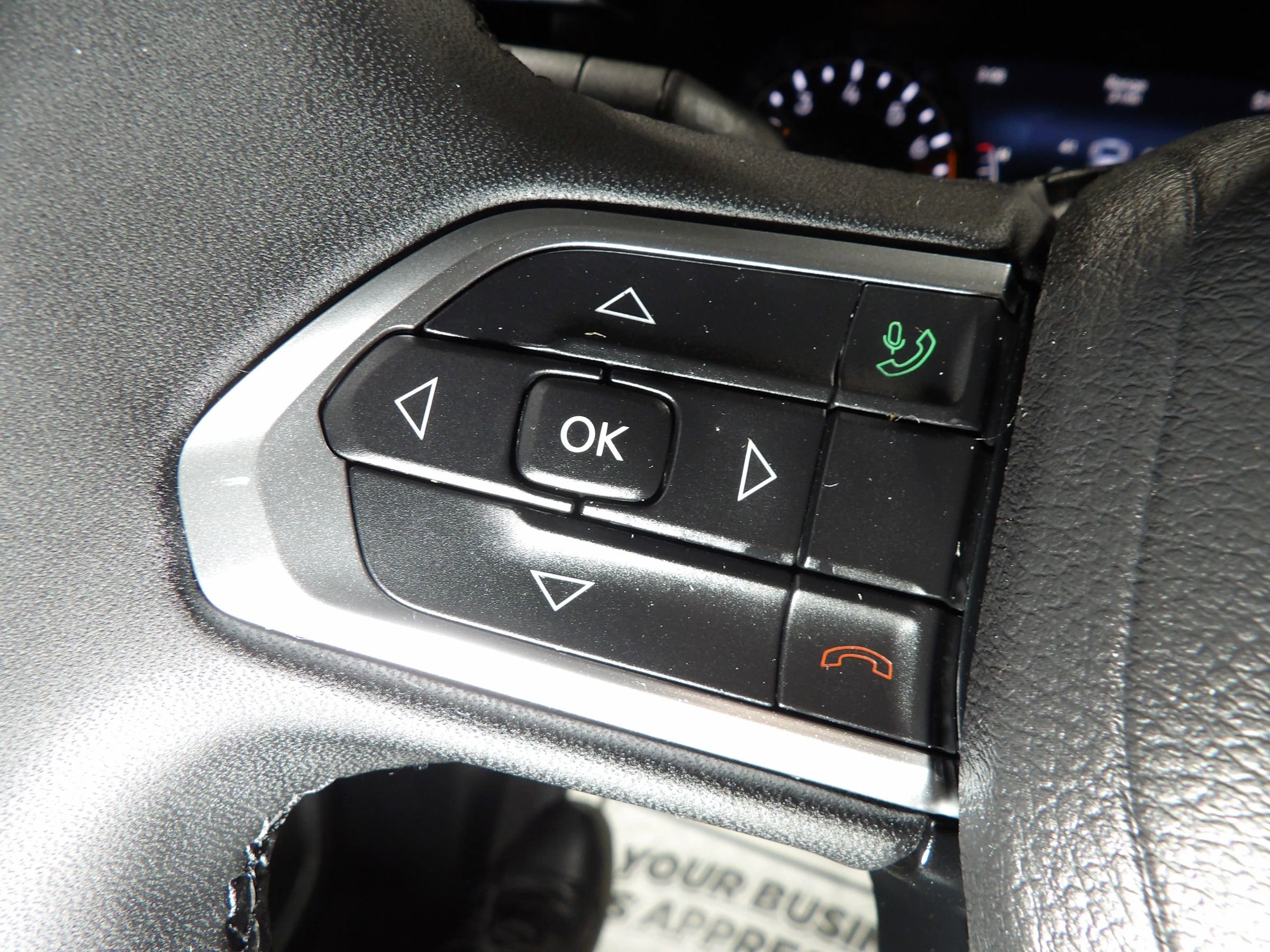 Used 2024 Jeep Compass Latitude AWD/4WD image 19