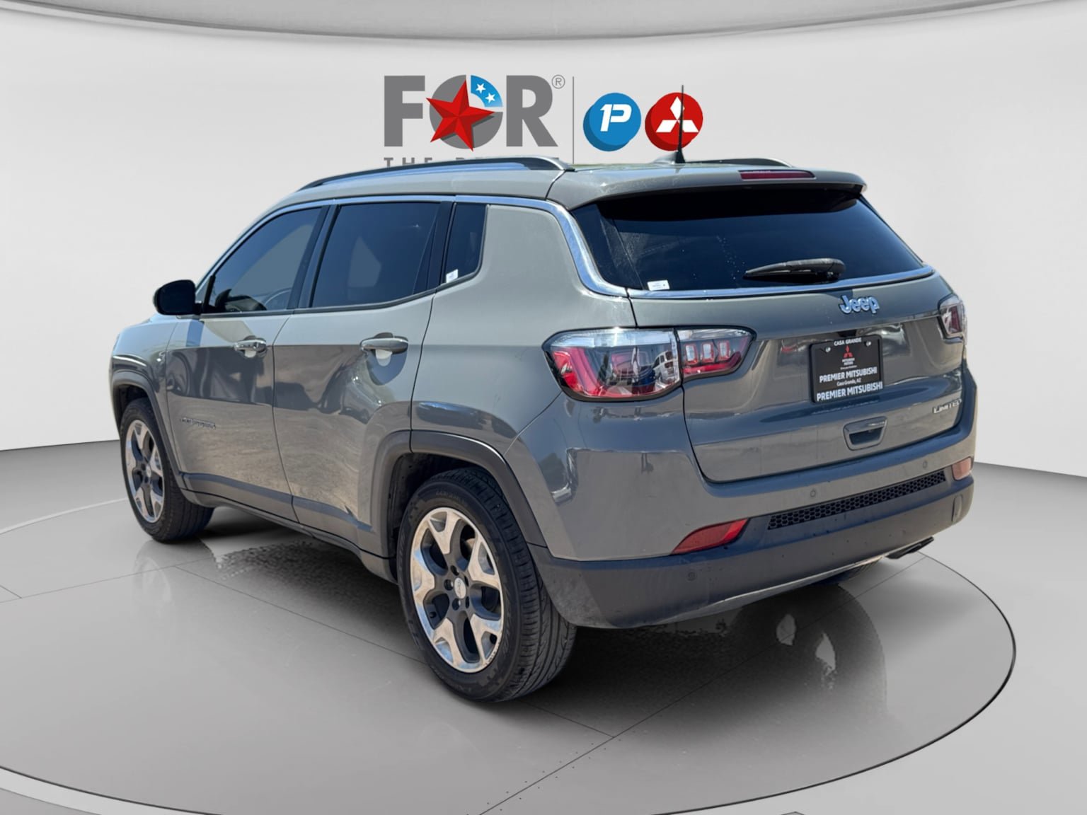 Used 2021 Jeep Compass Limited FWD image 3