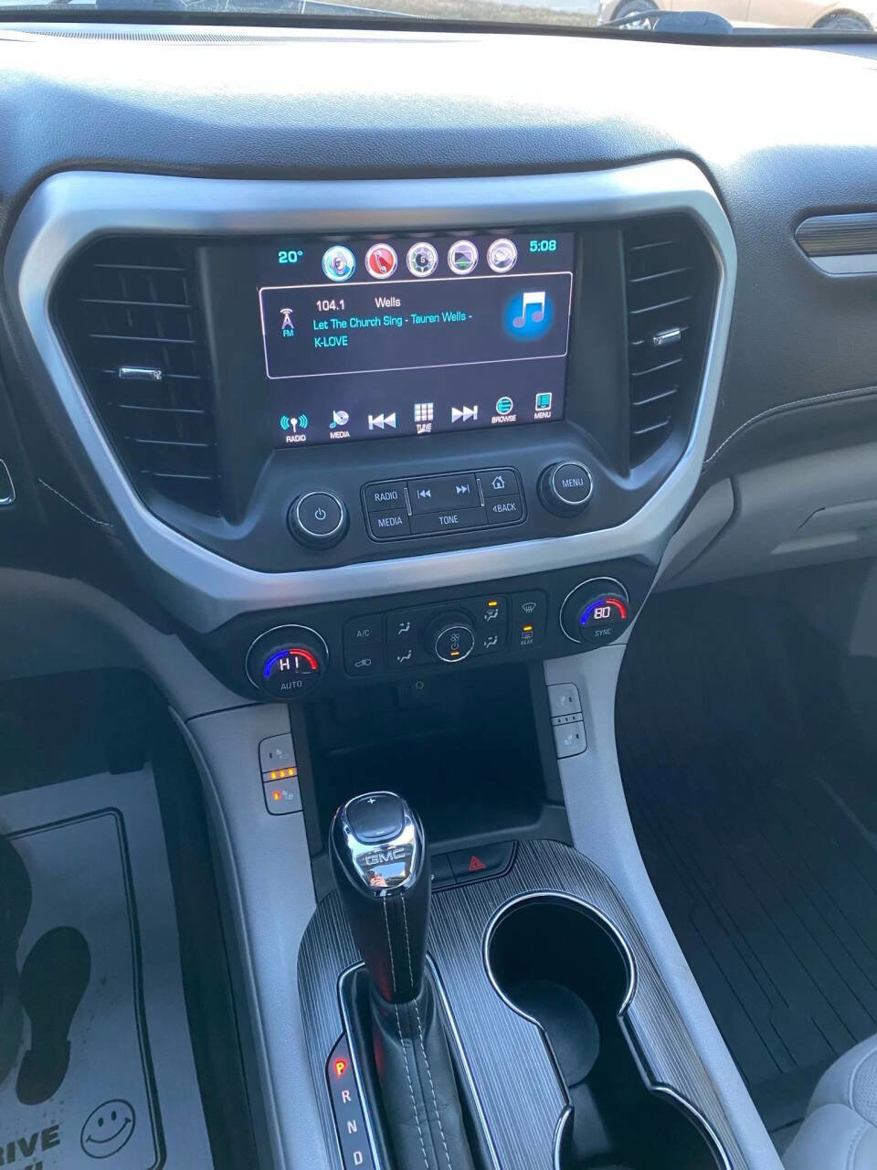 Used 2018 GMC Acadia SLT w/ LPO, Floor Liner Package image 17