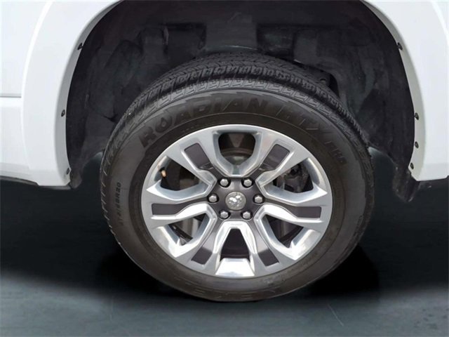 Used 2024 RAM 1500 Limited w/ Body Color Bumper Group image 5