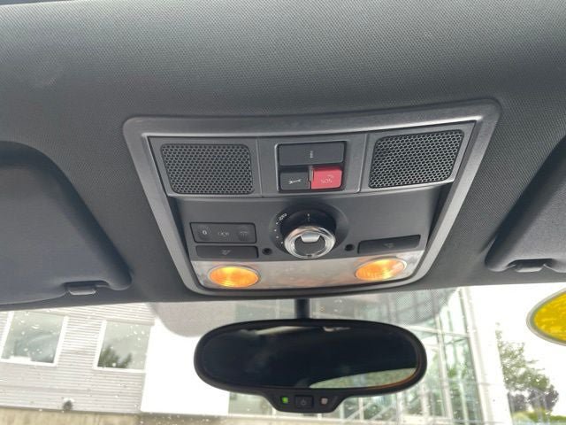 Used 2014 Volkswagen Beetle TDI FWD image 19