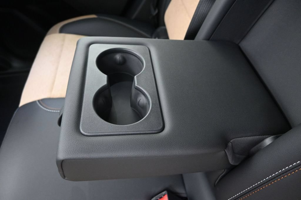 New 2026 Chevrolet Equinox ACTIV w/ Convenience Package III FWD image 17