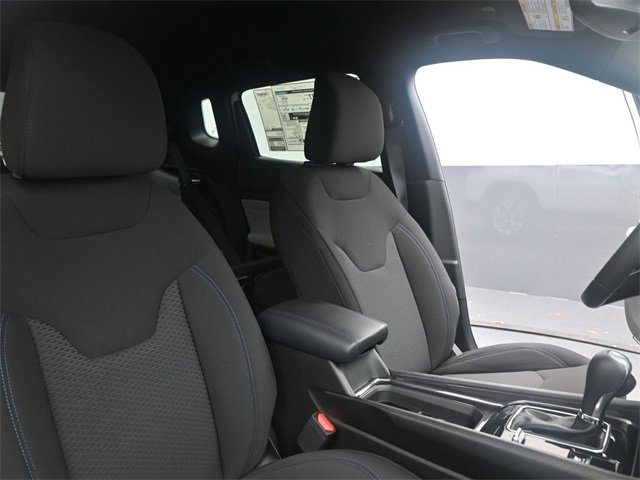 Used 2025 Jeep Compass Sport w/ Mopar Graphics Package image 13