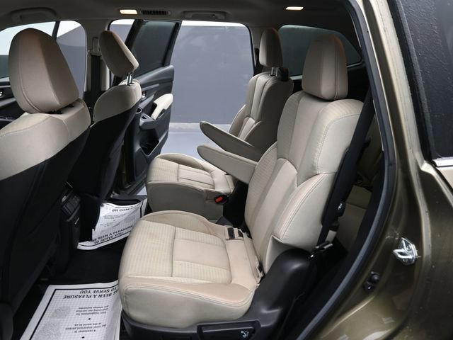 Used 2024 Subaru Ascent Premium w/ Convenience Package image 13