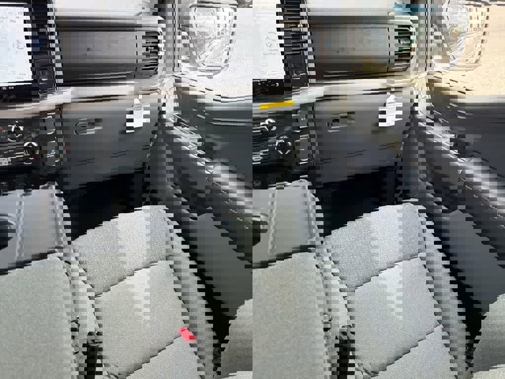 New 2026 Ford F150 XLT w/ Equipment Group 302A MID image 20