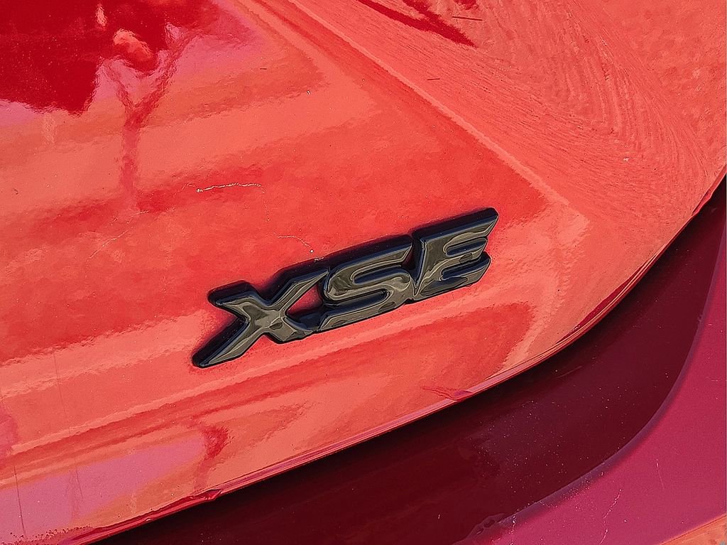 Used 2025 Toyota Camry XSE w/ Premium Package image 13