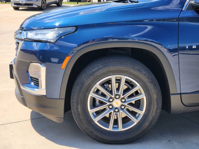 Used 2023 Chevrolet Traverse LT FWD image 8