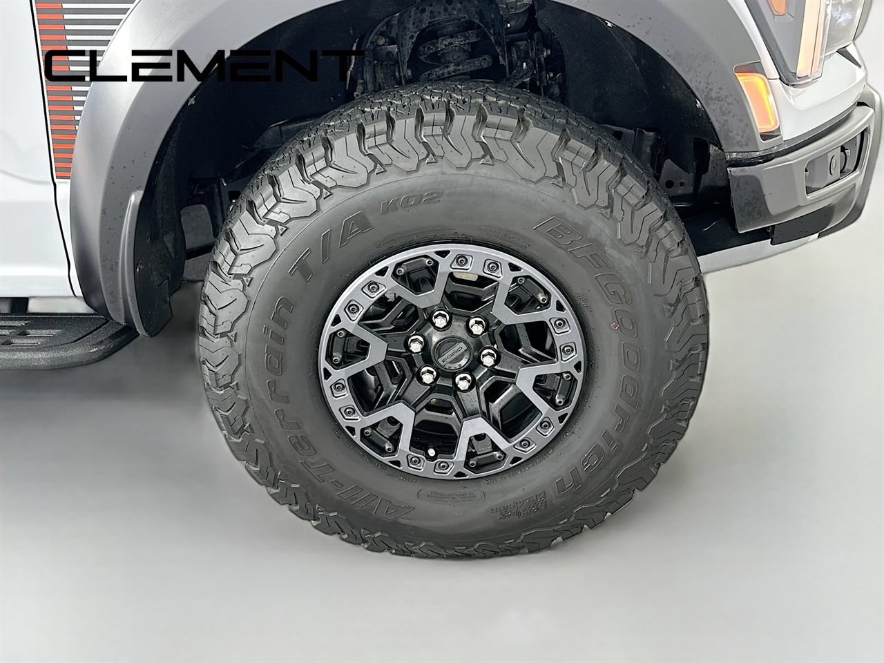 Certified 2025 Ford F150 Raptor w/ Equipment Group 803A Raptor R AWD/4WD image 38
