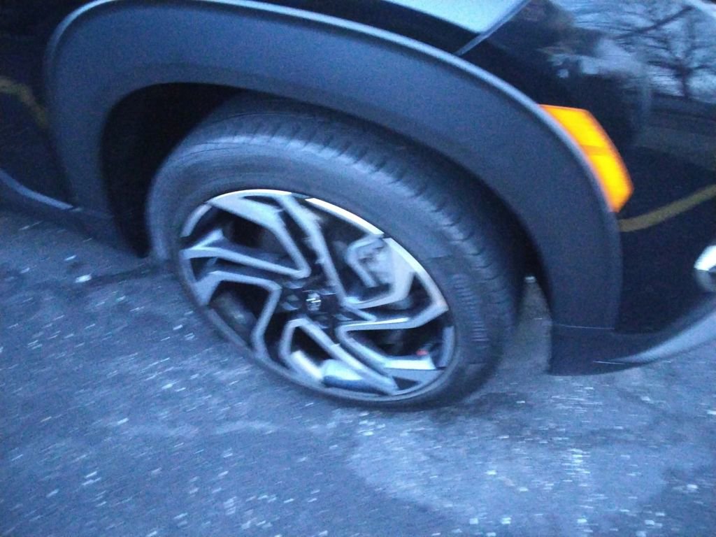 Used 2024 Chevrolet TrailBlazer RS w/ Convenience Package image 10