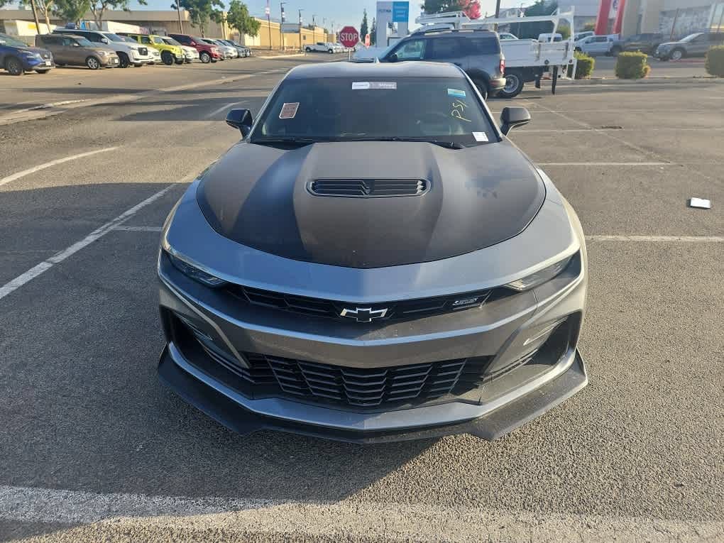Used 2021 Chevrolet Camaro SS RWD image 4