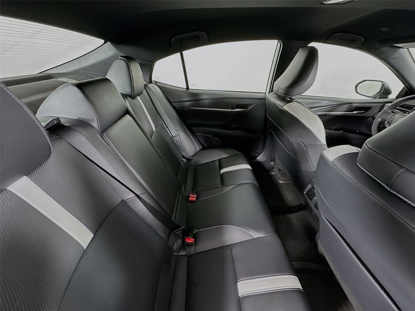 Certified 2025 Toyota Camry SE image 25