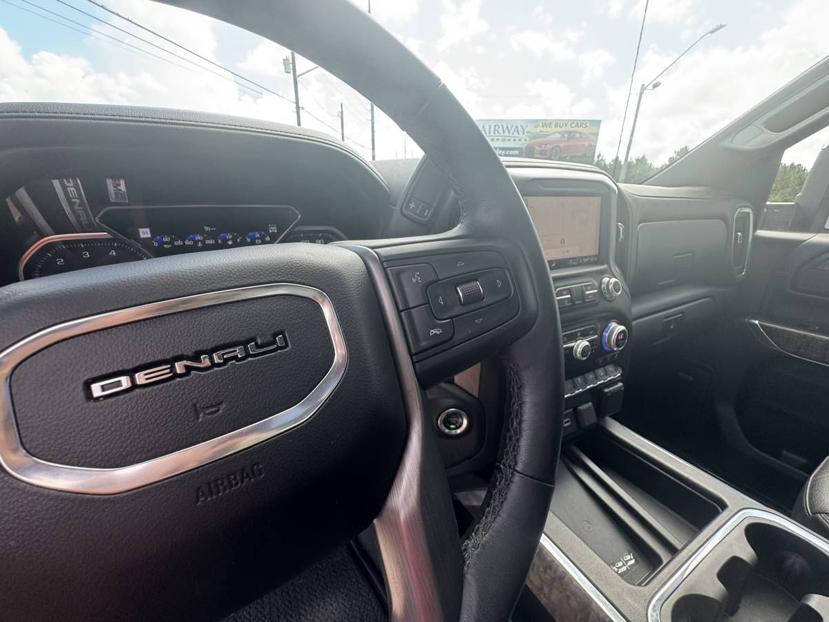 Used 2021 GMC Sierra 2500 Denali w/ Denali Ultimate Package AWD/4WD image 16