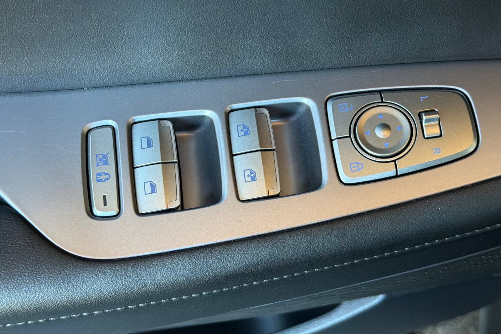 Used 2024 Hyundai Palisade SEL AWD/4WD image 14