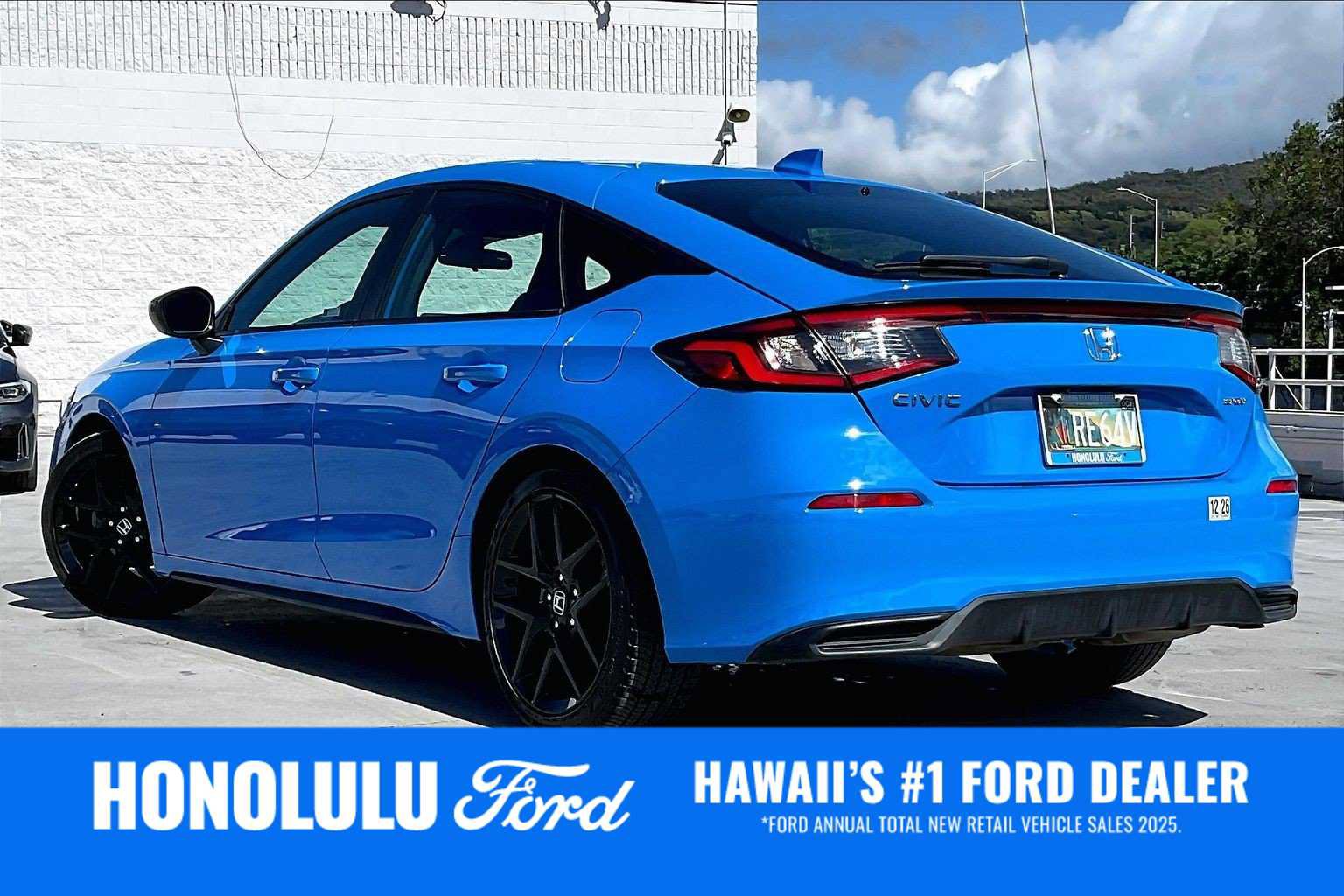 Used 2023 Honda Civic Sport image 4