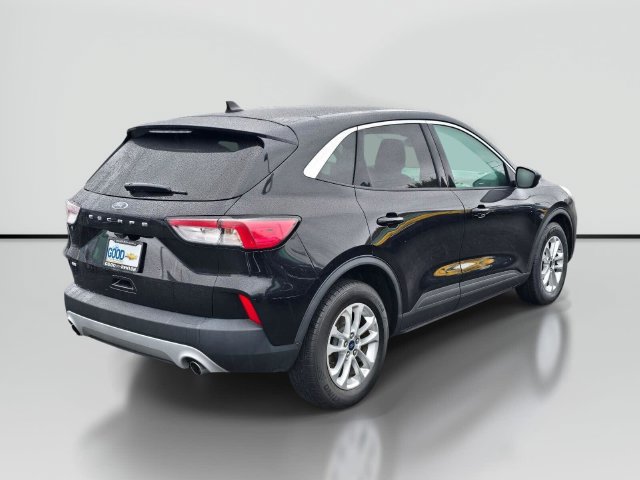 Used 2022 Ford Escape SE FWD image 5