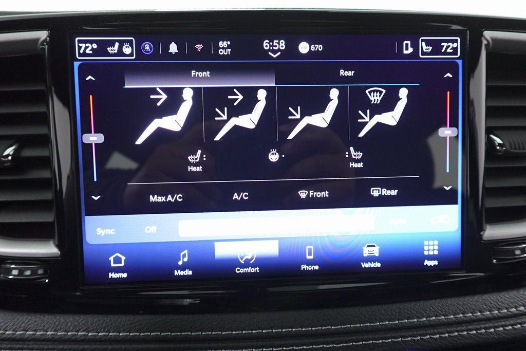 New 2026 Chrysler Pacifica Select w/ S Appearance Package image 20