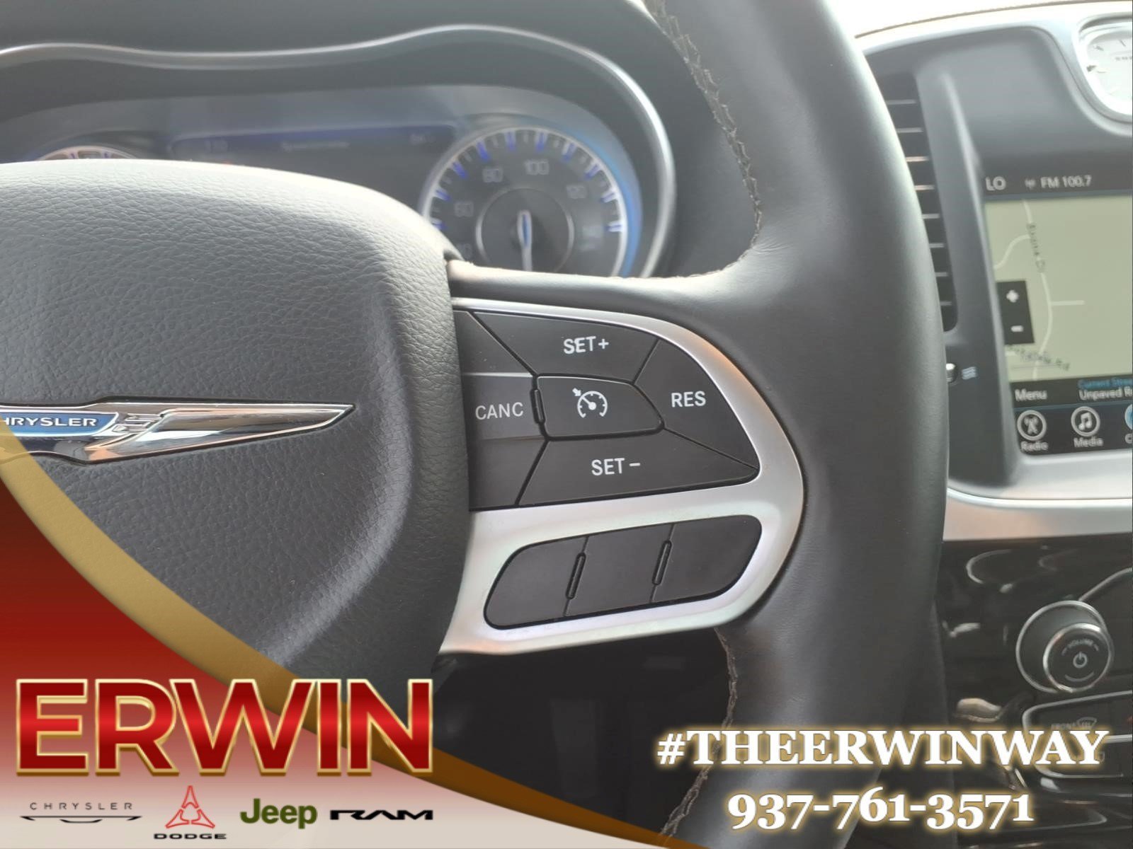 Used 2017 Chrysler 300 C AWD/4WD image 19