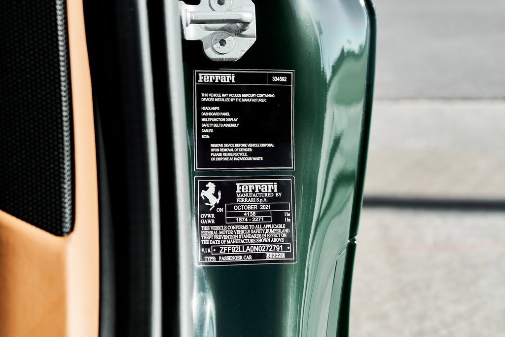 Used 2022 Ferrari F8 Tributo image 49