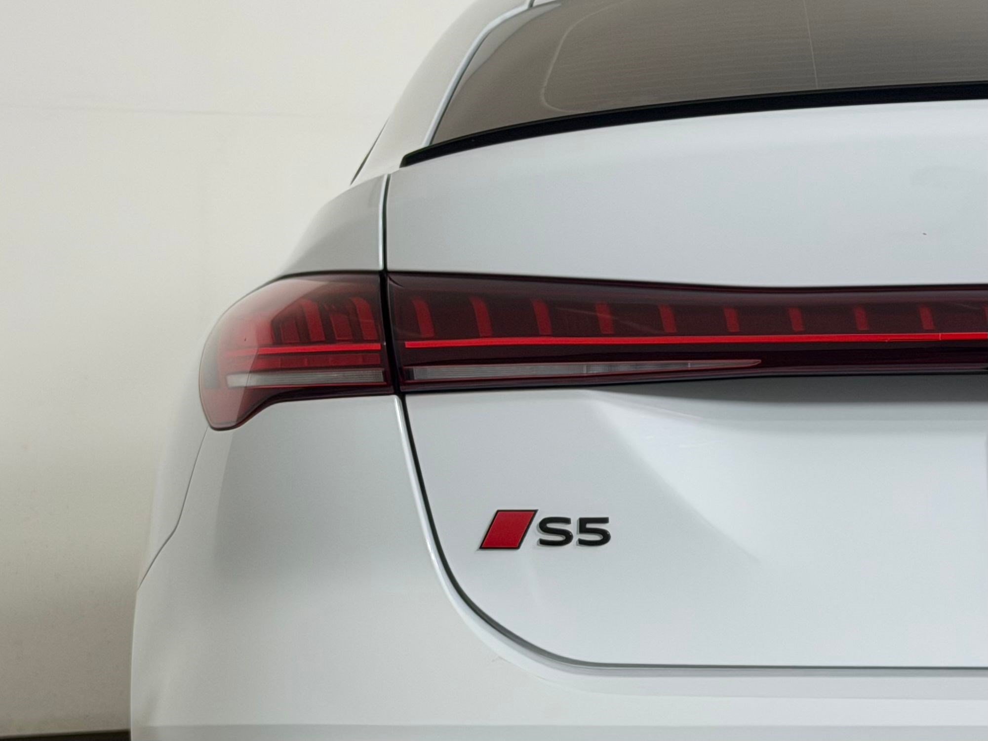 Certified 2025 Audi S5 Premium Plus w/ Premium Plus Package AWD/4WD image 13
