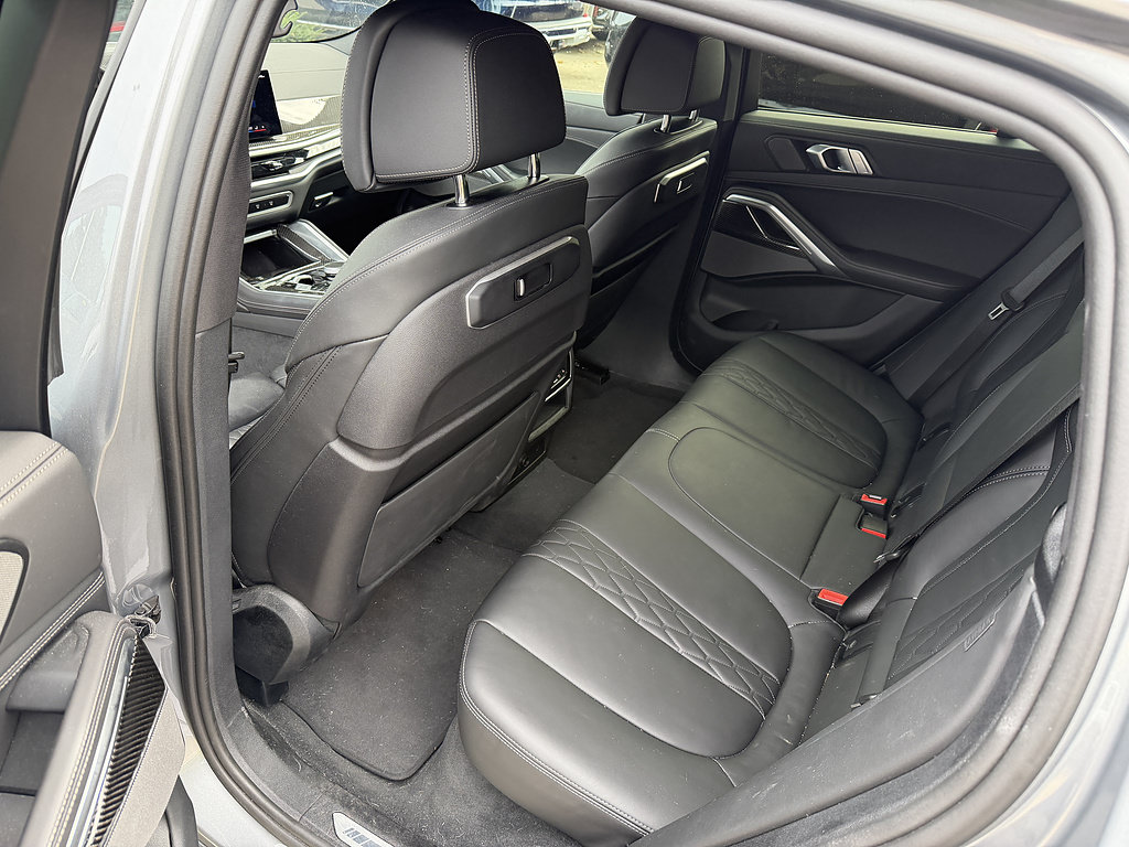Used 2024 BMW X6 M60i w/ Climate Comfort Package AWD/4WD image 6