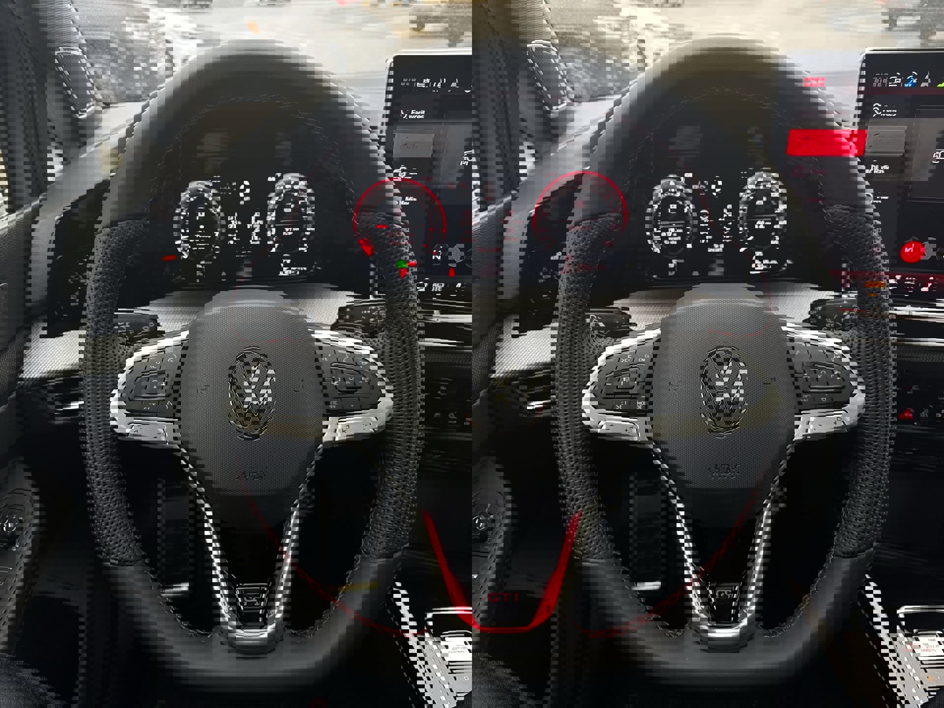 New 2026 Volkswagen GTI SE image 18