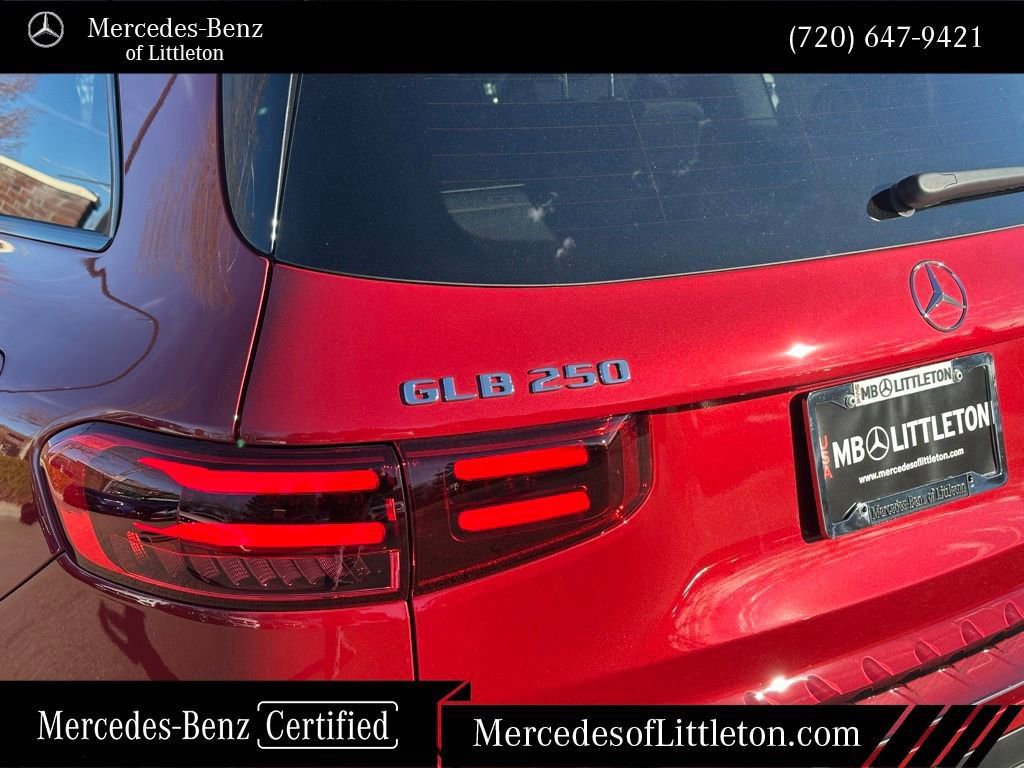 Certified 2025 Mercedes-Benz GLB 250 4MATIC image 27
