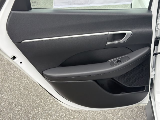 New 2026 Hyundai Sonata SE FWD image 22