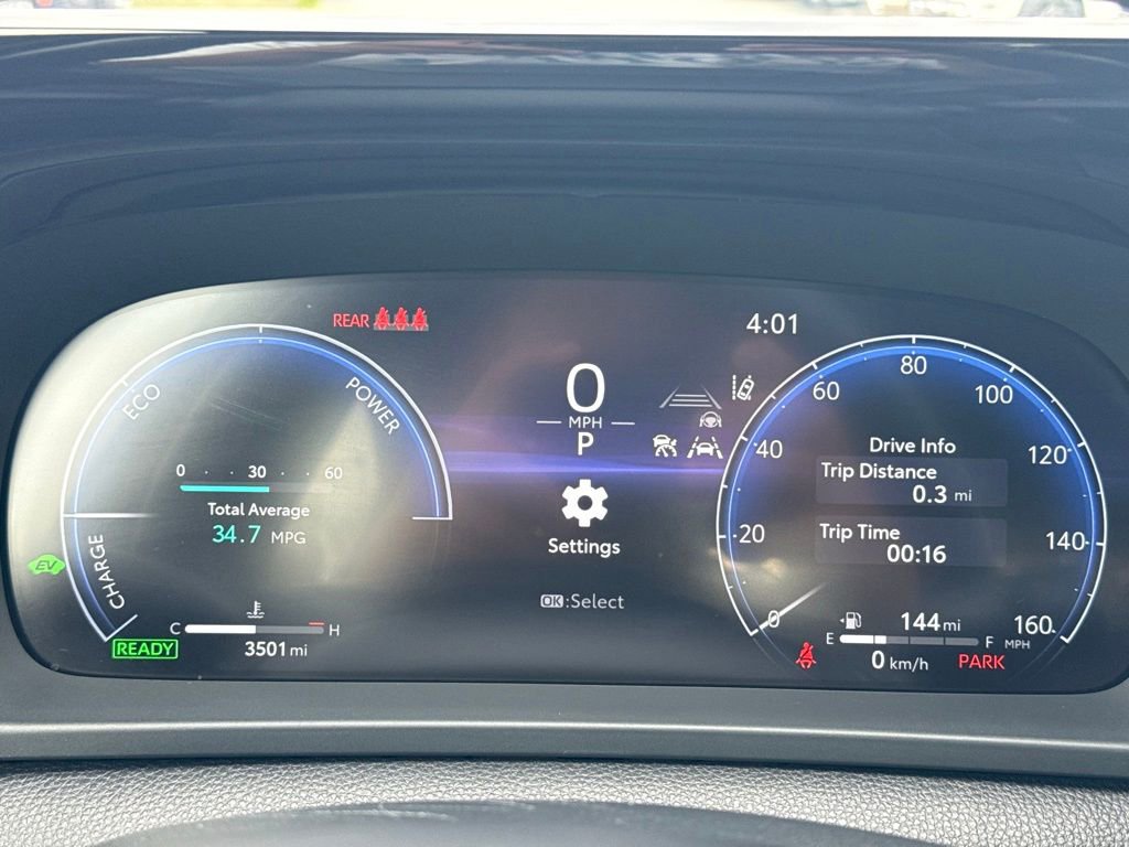 Certified 2023 Toyota Crown XLE image 26