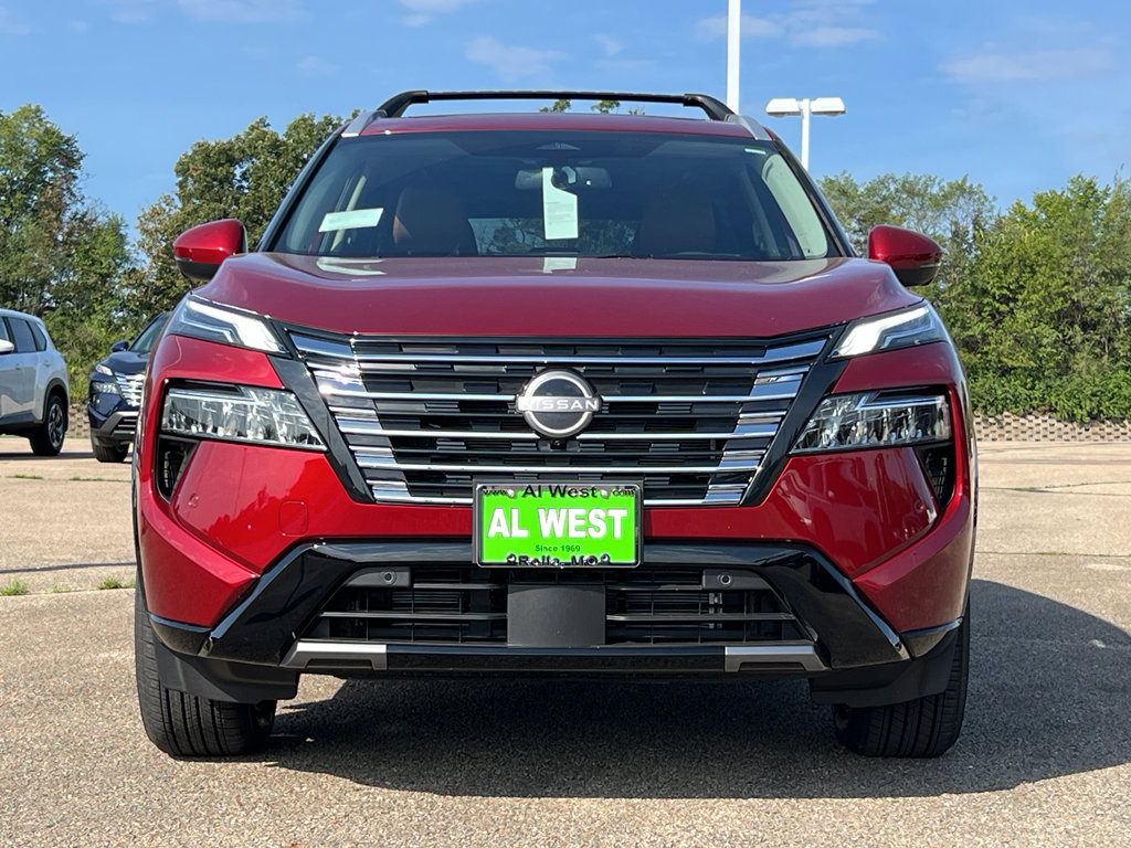 New 2026 Nissan Rogue Platinum w/ Platinum Premium Package image 3
