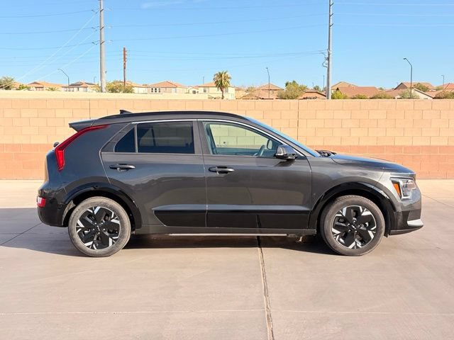 Used 2024 Kia Niro Wind FWD image 6