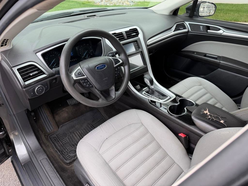 Used 2015 Ford Fusion S FWD image 25