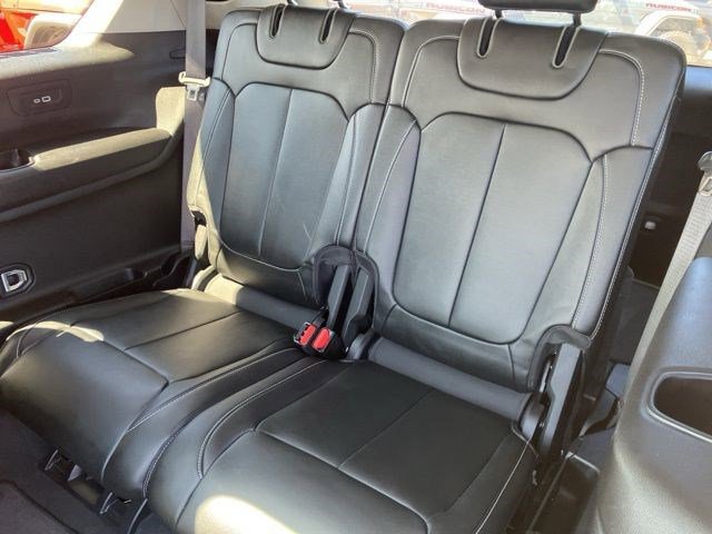 Certified 2023 Jeep Grand Cherokee L Limited AWD/4WD image 24