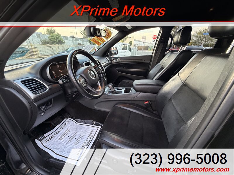 Used 2017 Jeep Grand Cherokee Altitude AWD/4WD image 19