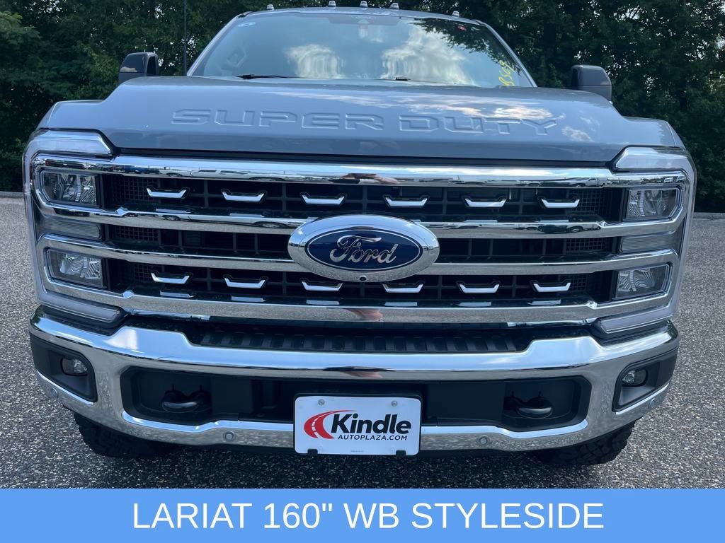 New 2025 Ford F350 Lariat image 2