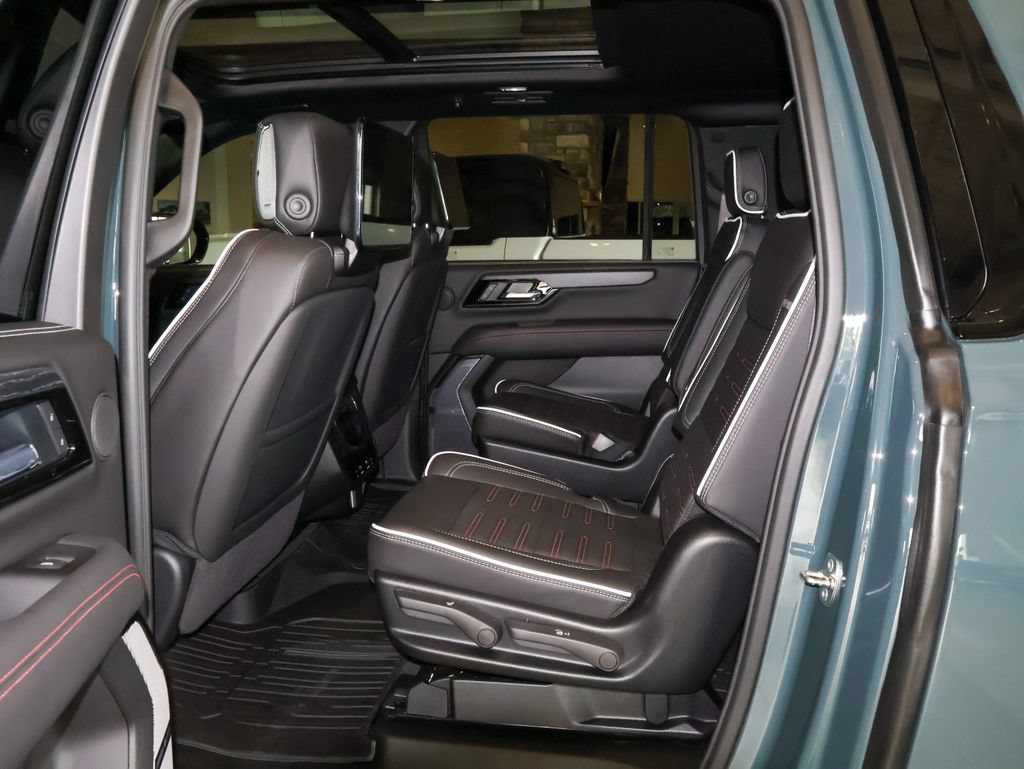 New 2026 GMC Yukon XL AT4 Ultimate AWD/4WD image 24