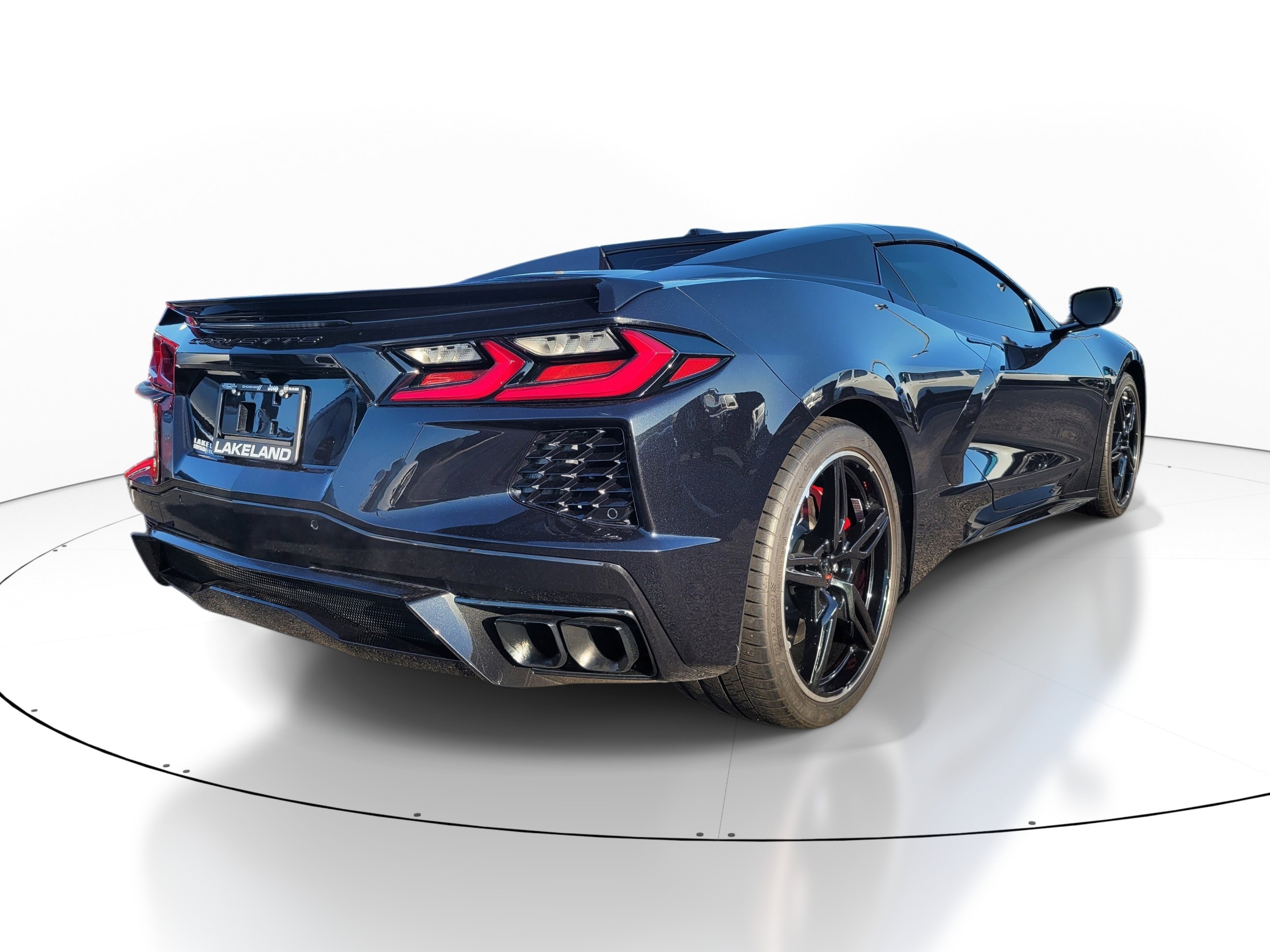 Used 2024 Chevrolet Corvette Stingray Preferred Conv RWD image 4