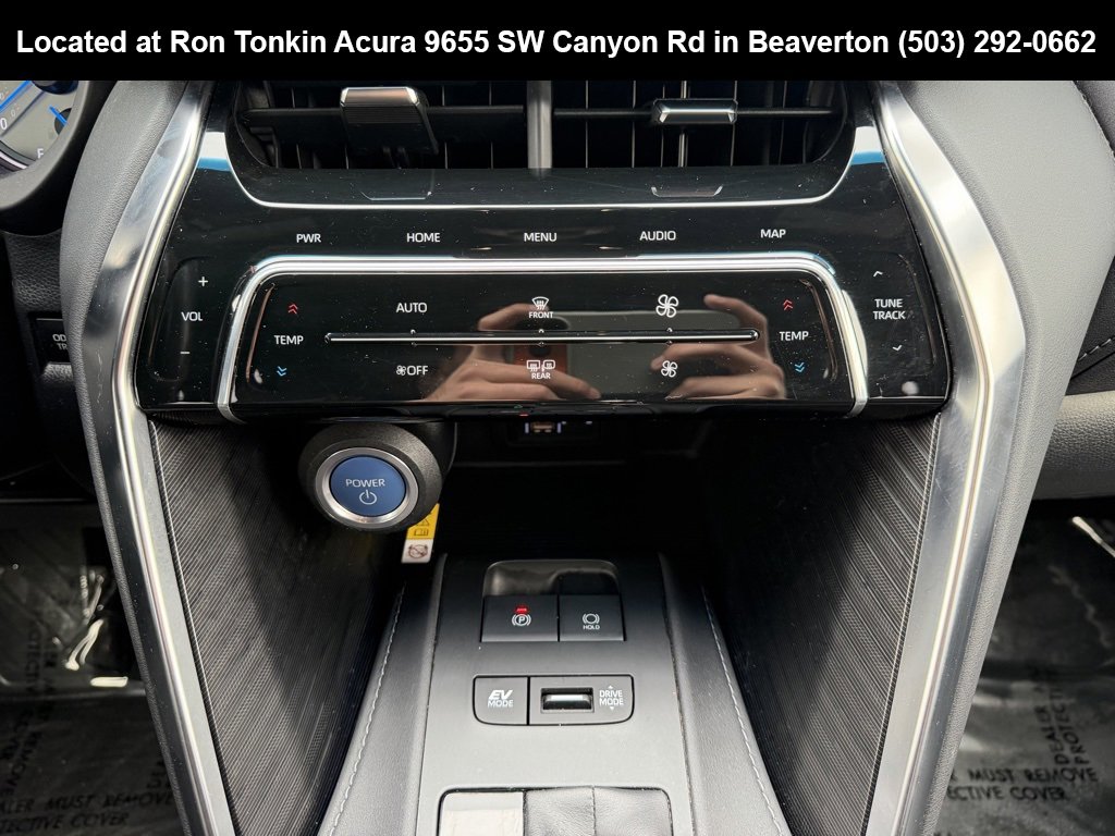 Used 2021 Toyota Venza Limited image 25