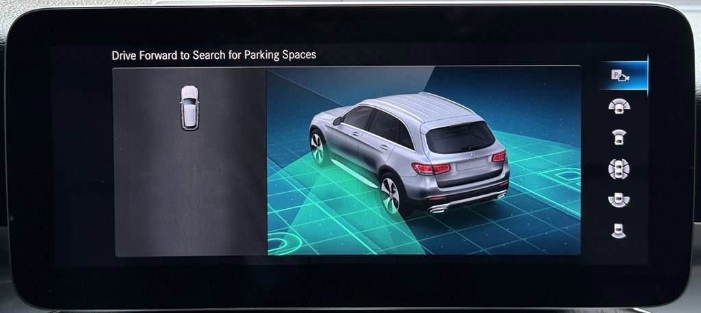 Used 2021 Mercedes-Benz GLC 300 4MATIC w/ AMG Line image 68