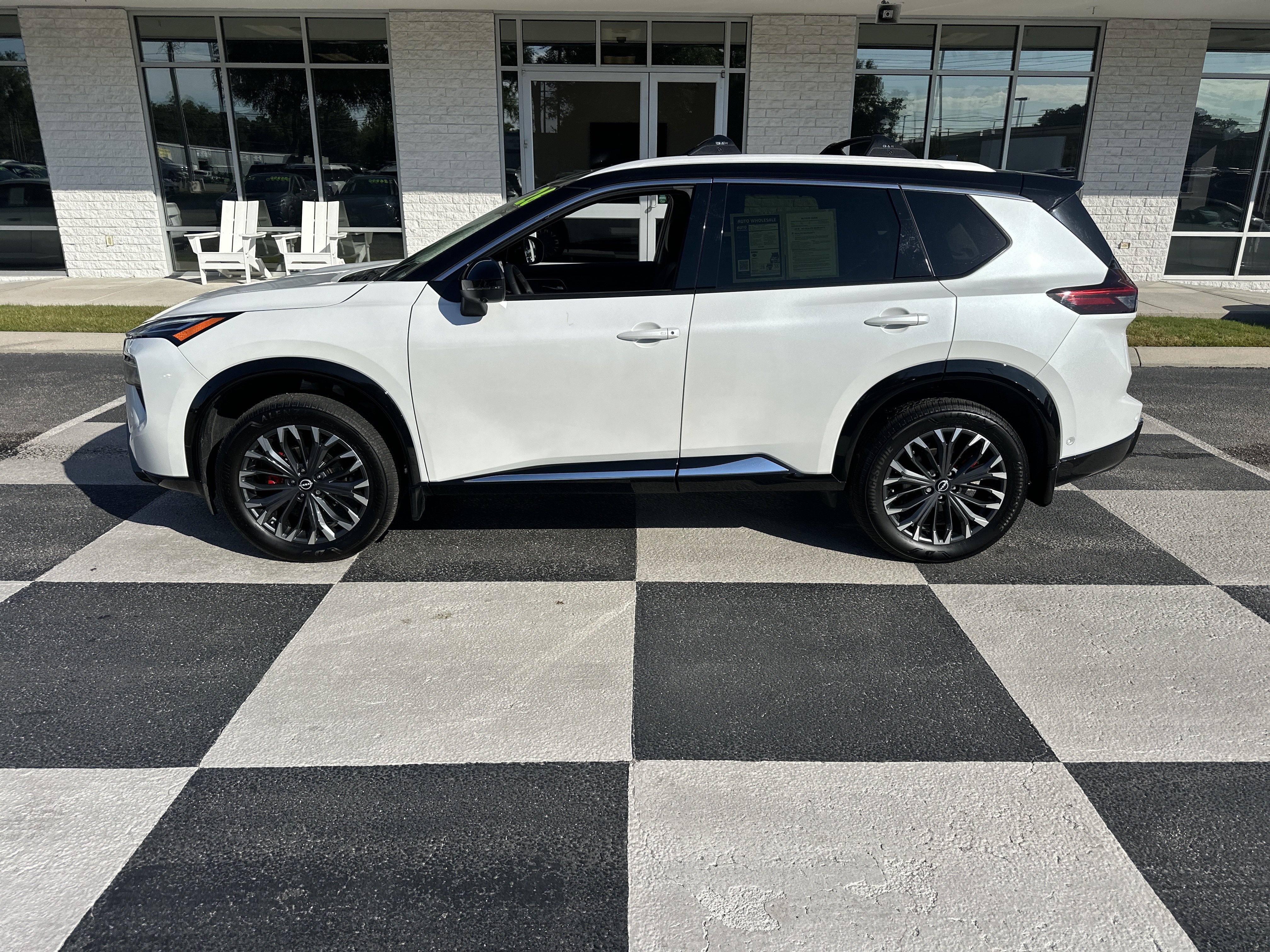 Used 2026 Nissan Rogue Platinum w/ Platinum Premium Package