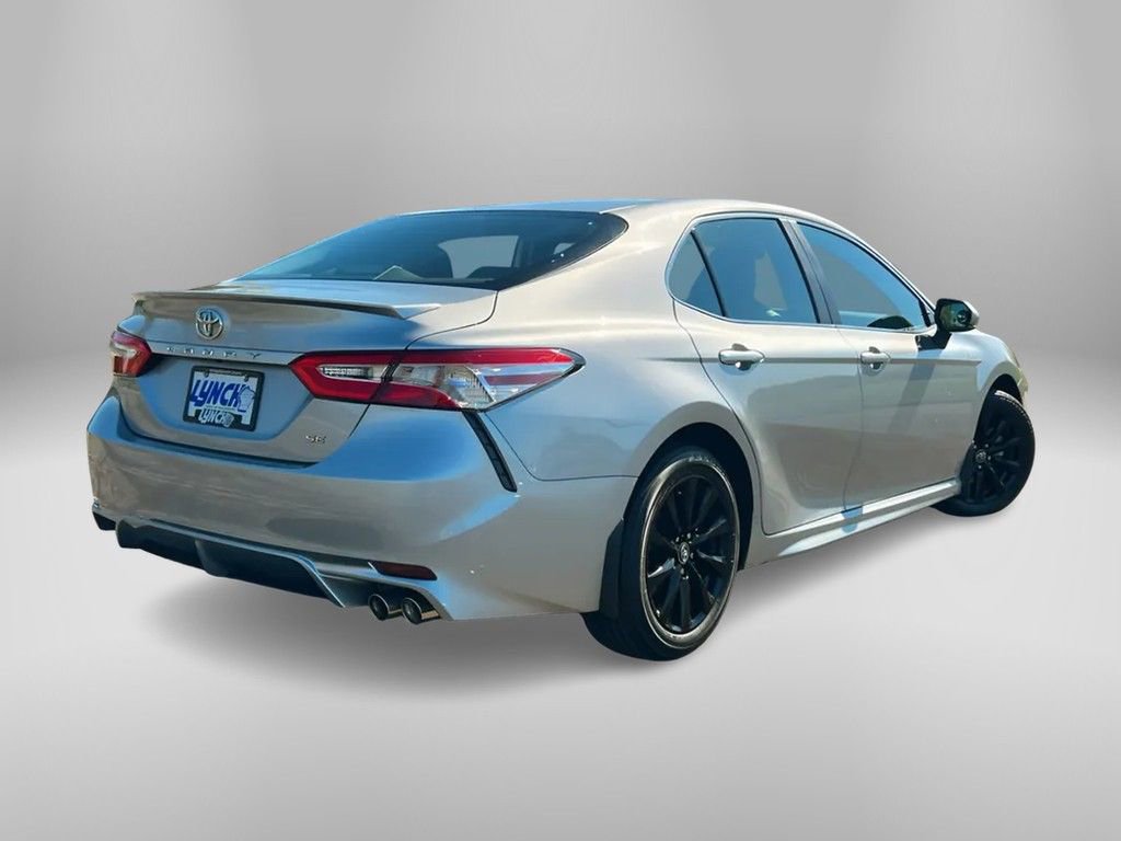 Used 2020 Toyota Camry SE image 4