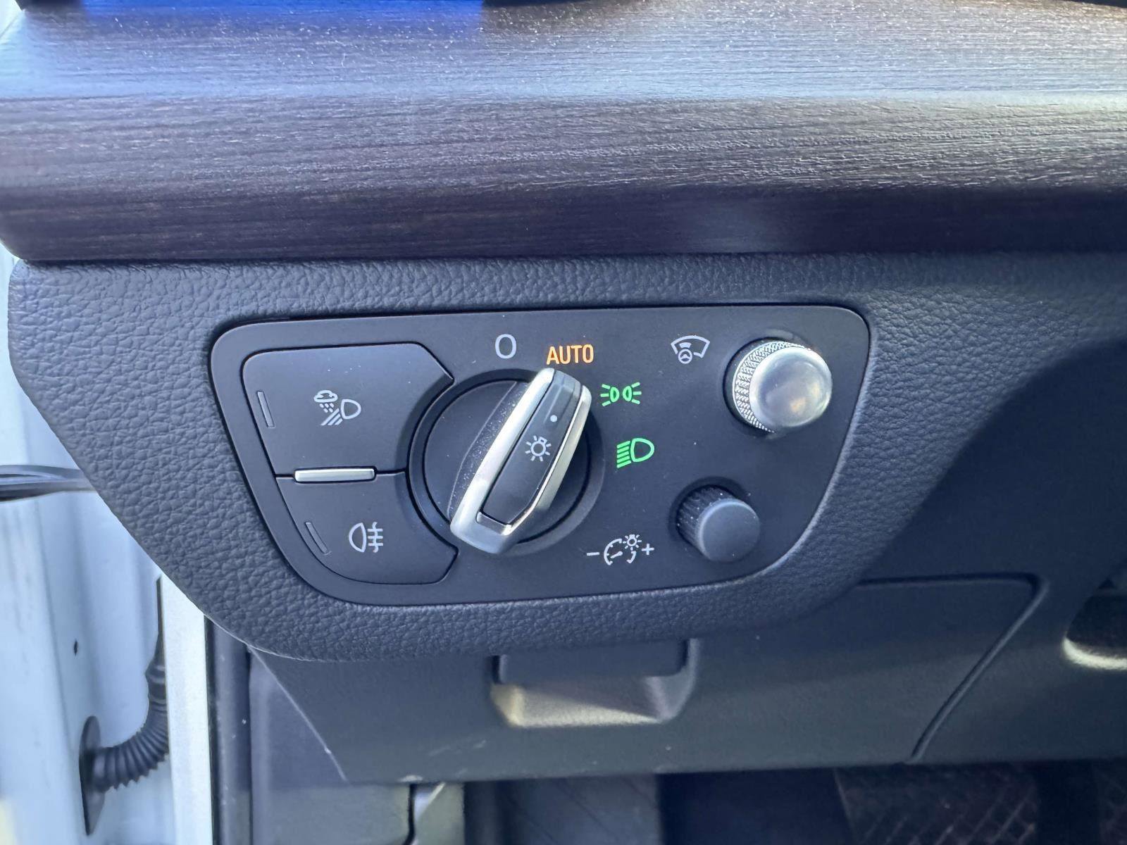 Used 2021 Audi Q5 Prestige image 19