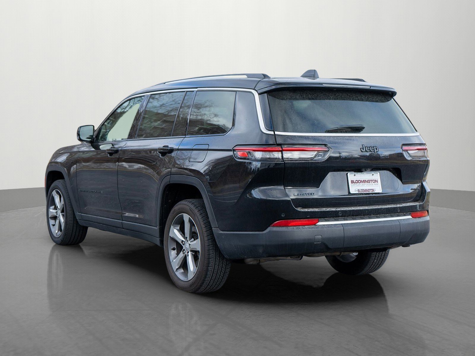 Used 2022 Jeep Grand Cherokee L Limited image 5