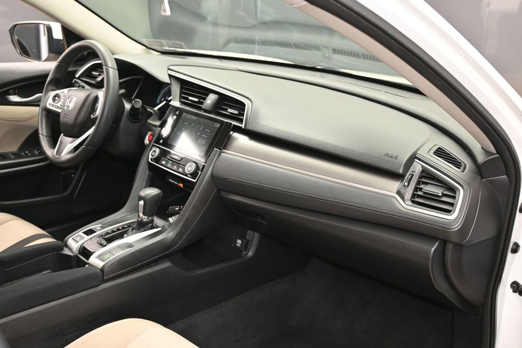Used 2018 Honda Civic EX image 30