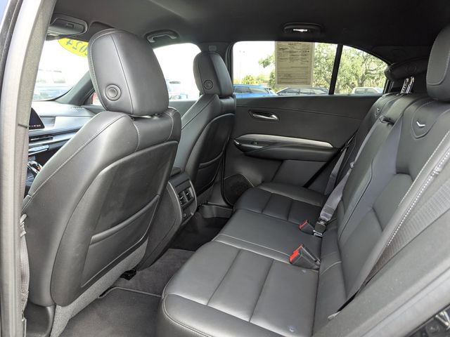 Used 2024 Cadillac XT4 Premium Luxury image 18